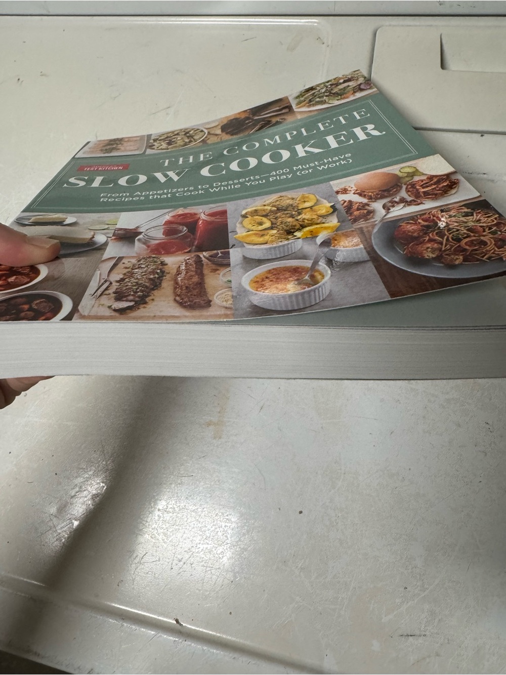 The Complete Slow Cooker Cookbook - - Picture 5 of 8